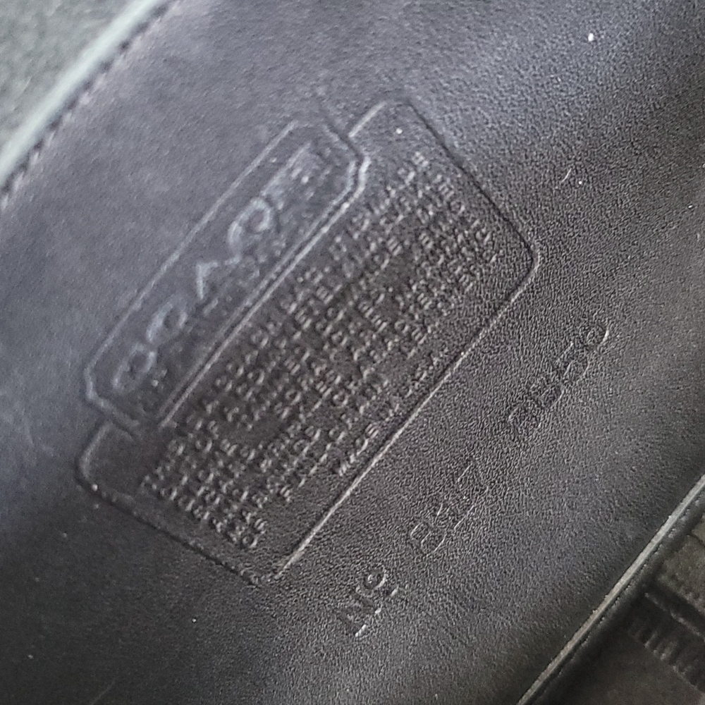 Coach Vintage Crossbody Bag - Picture 3 of 15